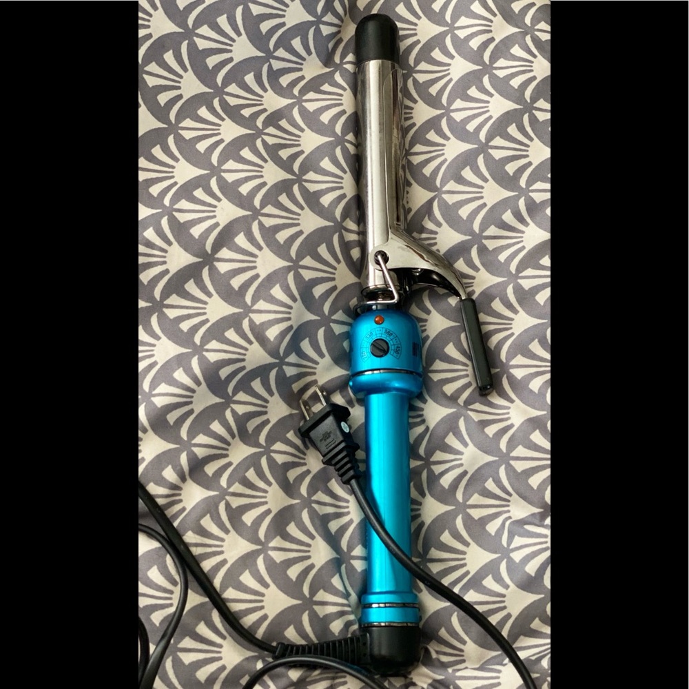 Curling Iron